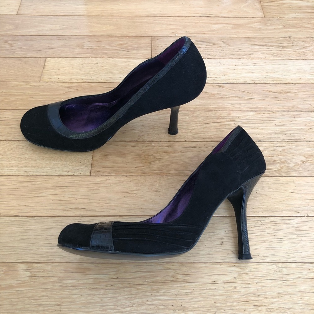EUC Guess heels
